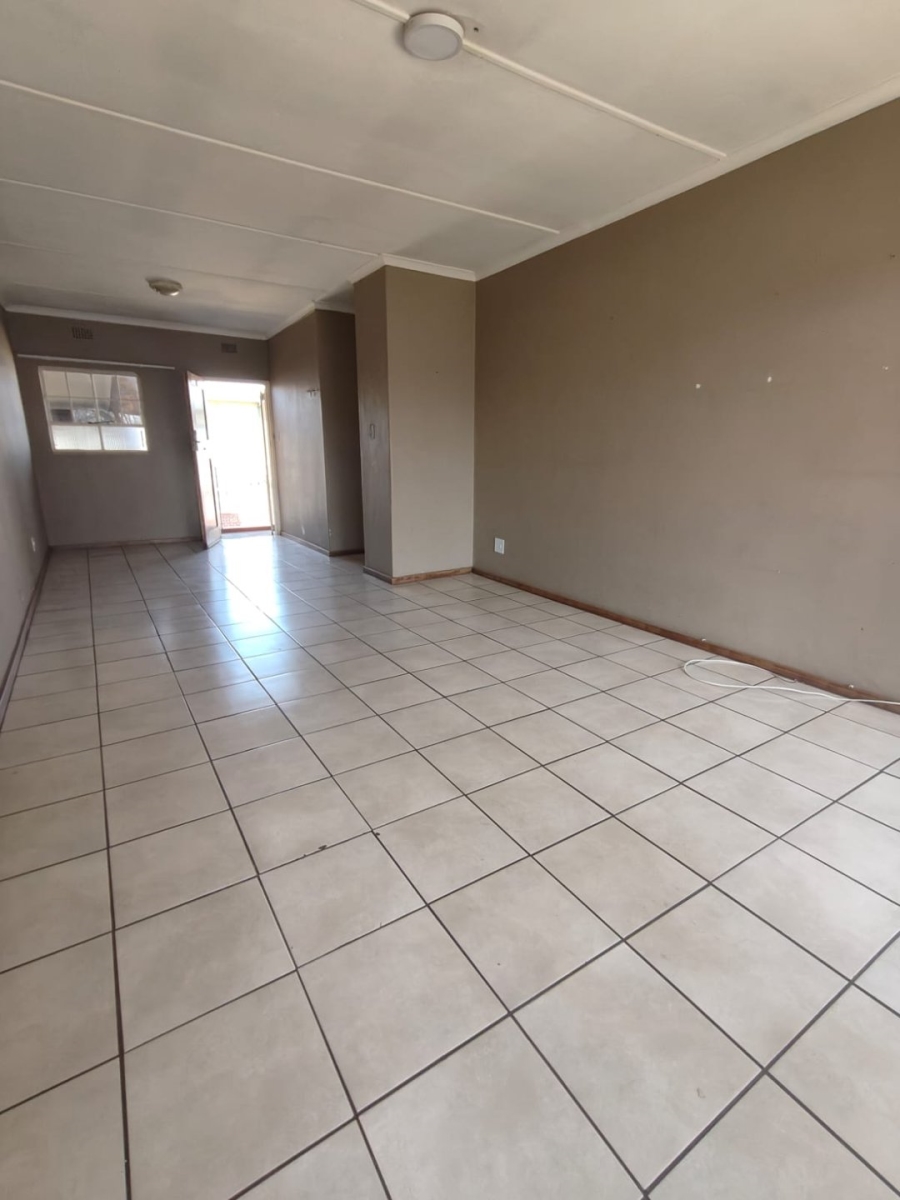 1 Bedroom Property for Sale in Sasolburg Free State